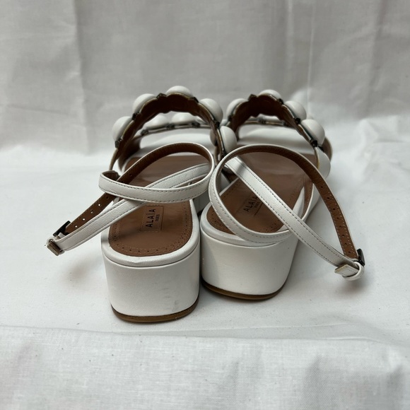 Alaïa Bombe Sandals - Picture 3 of 4